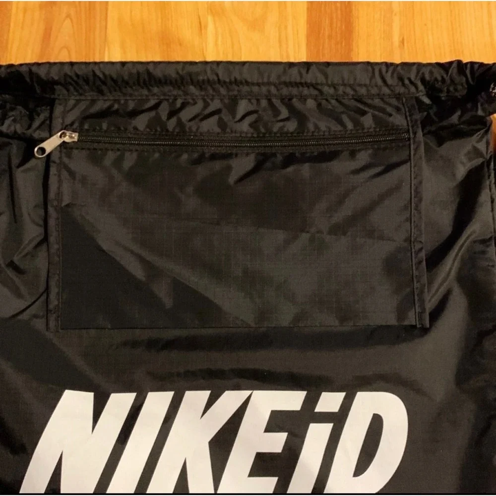 Nike ID Drawatring Bag‎
